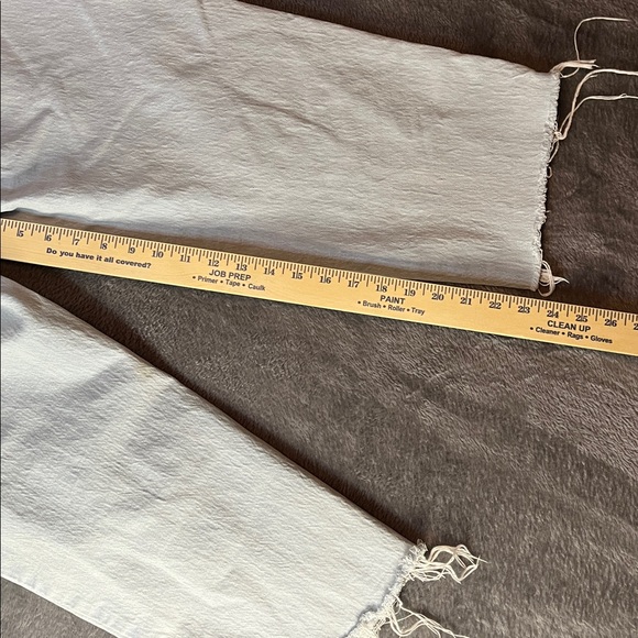 Universal Thread Light Blue Cropped Jeans - Picture 9 of 13